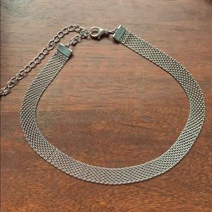 3/$15 💖 Silver tone choker
